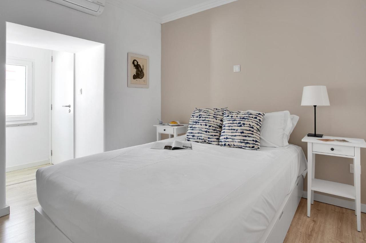 Modern 2 Bedroom Apartment In Estrela With Outside Terrace! Amazing For Families, Couples, Friends Lisboa Exteriér fotografie